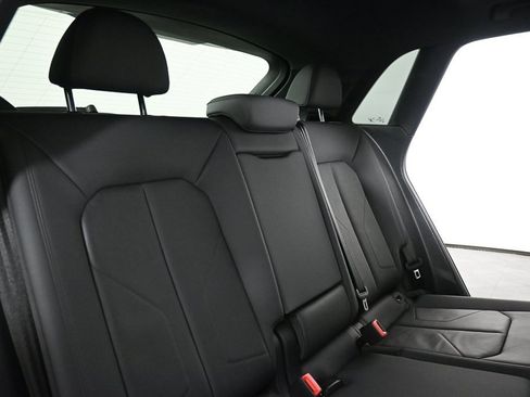 Used 2020 Audi Q3 2.0T Premium w/ Convenience Package image 20