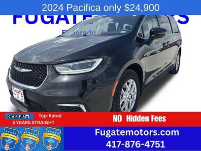 Used 2024 Chrysler Pacifica Touring-L