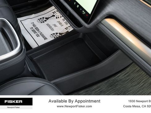 Used 2024 Rivian R1T Adventure image 38