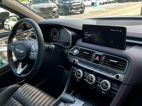 Used 2023 Genesis G70 2.0T w/ Sport Prestige Package image 31