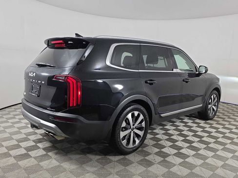Used 2022 Kia Telluride EX w/ EX Premium Package image 8