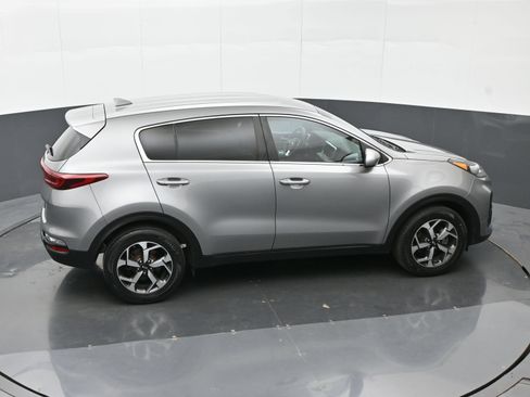 Used 2022 Kia Sportage LX FWD image 32