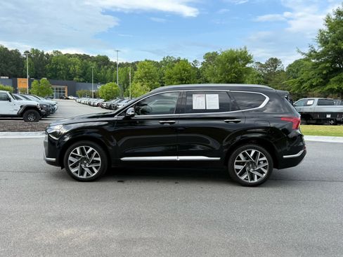 Used 2023 Hyundai Santa Fe Calligraphy w/ Cargo Package FWD image 2