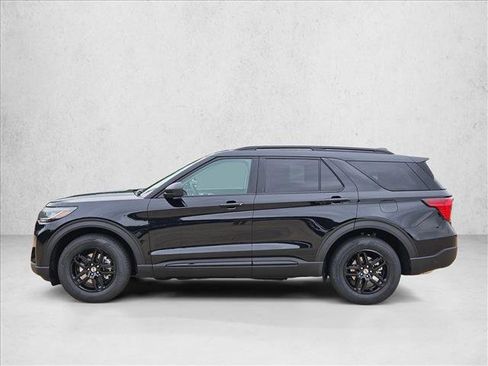 New 2026 Ford Explorer Active RWD image 5