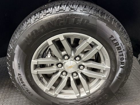 Used 2023 Chevrolet Colorado LT w/ LT Convenience Package image 13