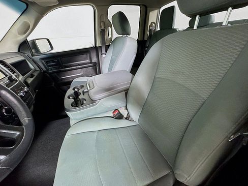 Used 2019 RAM 1500 Express w/ Express Value Package AWD/4WD image 11