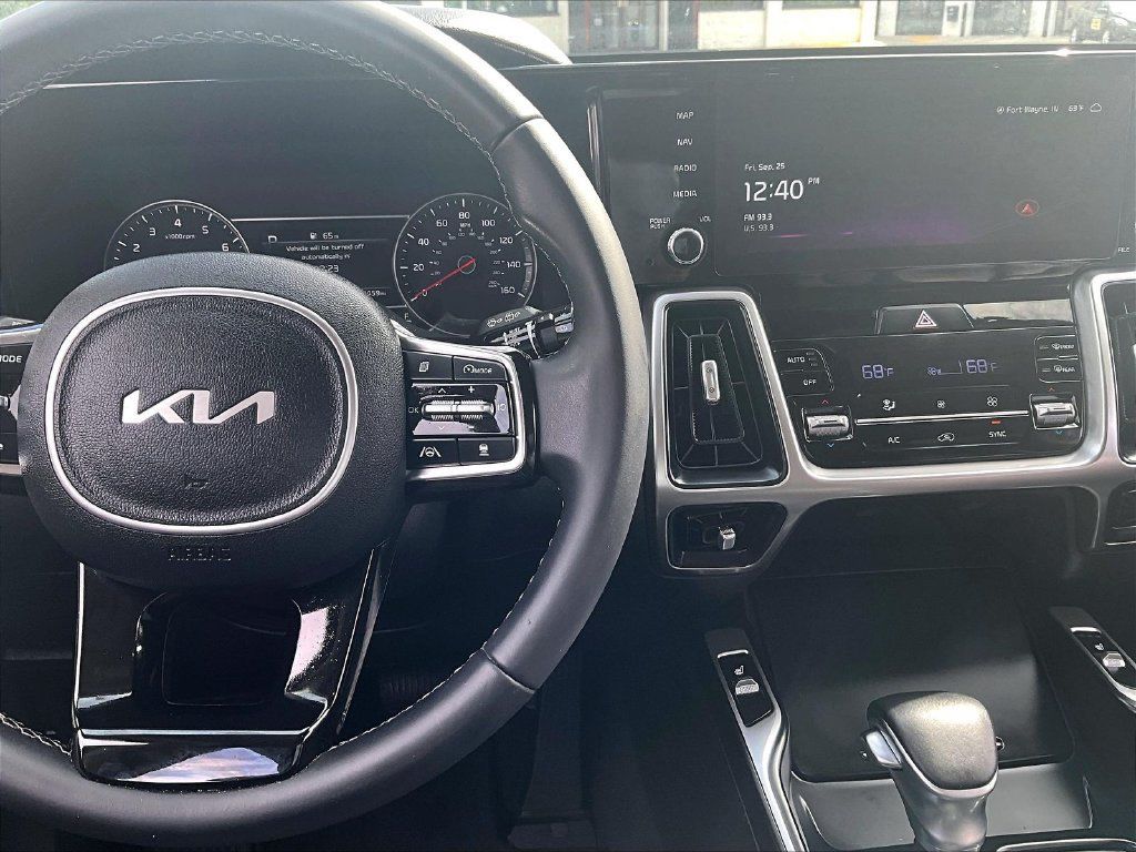 Used 2023 Kia Sorento X-Line EX AWD/4WD image 20