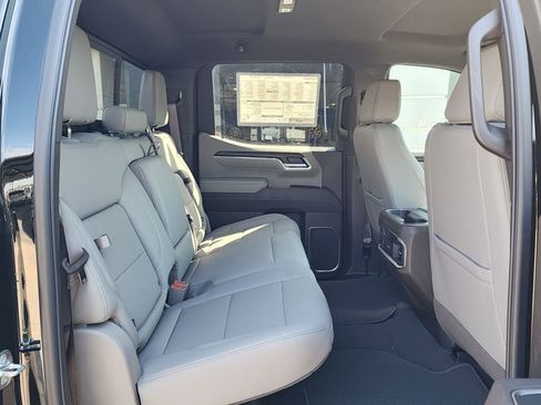 New 2026 GMC Sierra 1500 SLT w/ SLT Premium Plus Package image 43