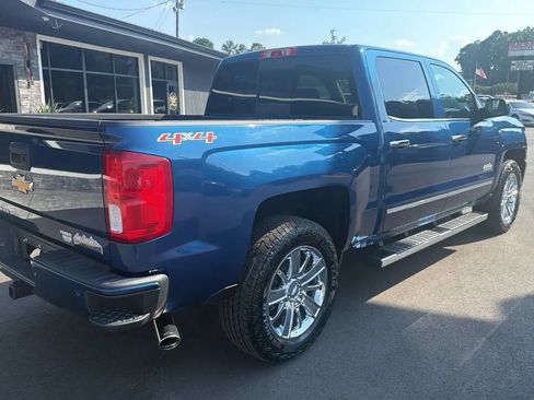 Used 2017 Chevrolet Silverado 1500 High Country AWD/4WD image 7
