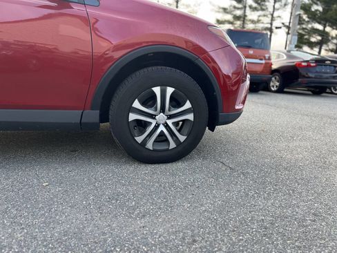 Used 2017 Toyota RAV4 LE image 35