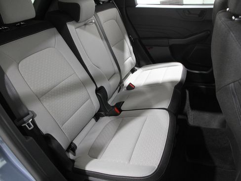 Certified 2025 Ford Escape Active w/ Cold Weather Package image 17