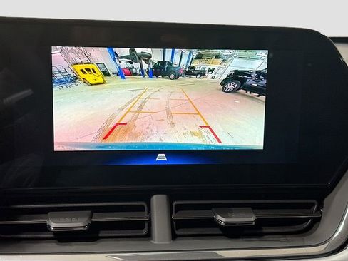 New 2026 Chevrolet Trax LT image 16