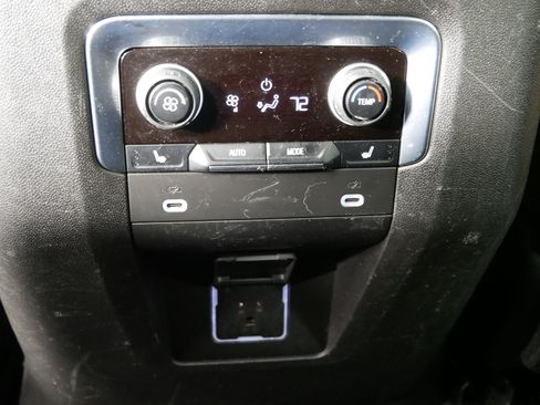 Used 2021 Chevrolet Tahoe High Country w/ Premium Package AWD/4WD image 27