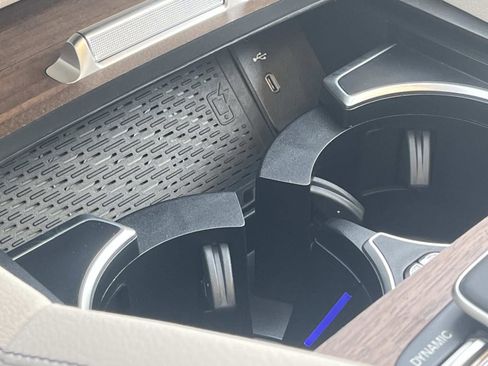 Certified 2025 Mercedes-Benz GLE 450 4MATIC image 33