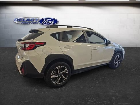 Used 2024 Subaru Crosstrek 2.0i Premium AWD/4WD image 8