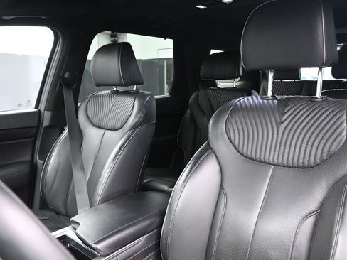 Used 2024 Hyundai Palisade Calligraphy image 29