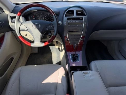 Used 2009 Lexus ES 350 FWD image 19