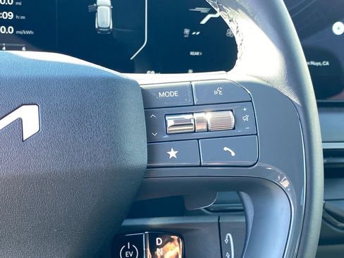 New 2026 Kia EV9 Light image 14