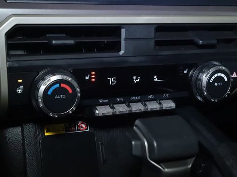 Certified 2024 Toyota Tacoma SR5 image 25