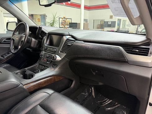 Used 2018 Chevrolet Tahoe LT AWD/4WD image 19