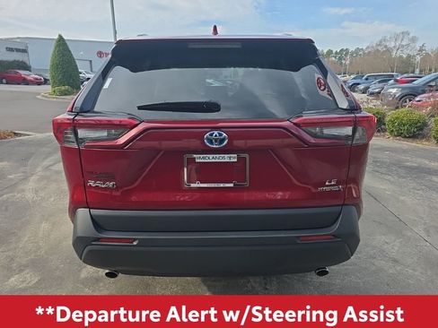 Used 2024 Toyota RAV4 LE image 5