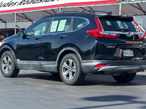 Used 2017 Honda CR-V LX image 7