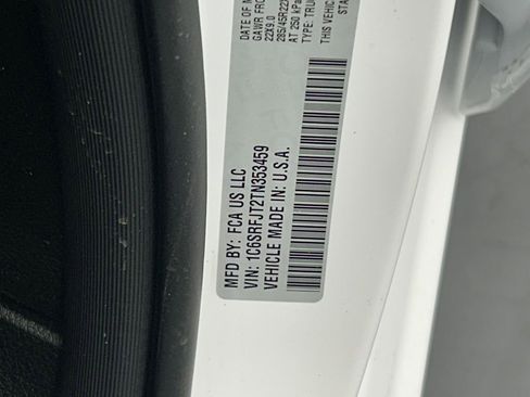 New 2026 RAM 1500 Laramie AWD/4WD image 45