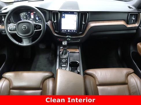 Used 2021 Volvo XC60 T5 Inscription w/ Advanced Package image 33