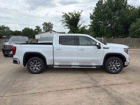 New 2026 GMC Sierra 1500 SLT w/ SLT Premium Plus Package AWD/4WD image 7
