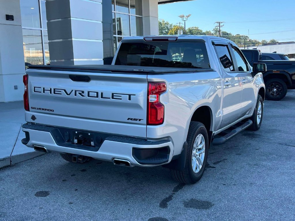 Certified 2021 Chevrolet Silverado 1500 RST w/ Z71 Off-Road Package AWD/4WD image 3