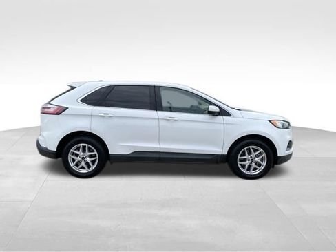 Used 2024 Ford Edge SEL AWD/4WD image 2