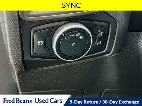 Used 2015 Ford Focus SE image 13