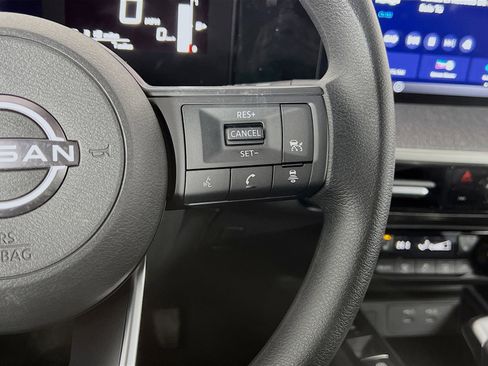New 2026 Nissan Kicks SV w/ SV Premium Package FWD image 15