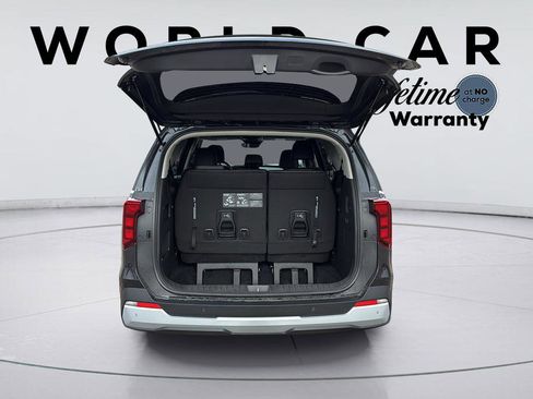 New 2026 Kia Carnival LXS image 9