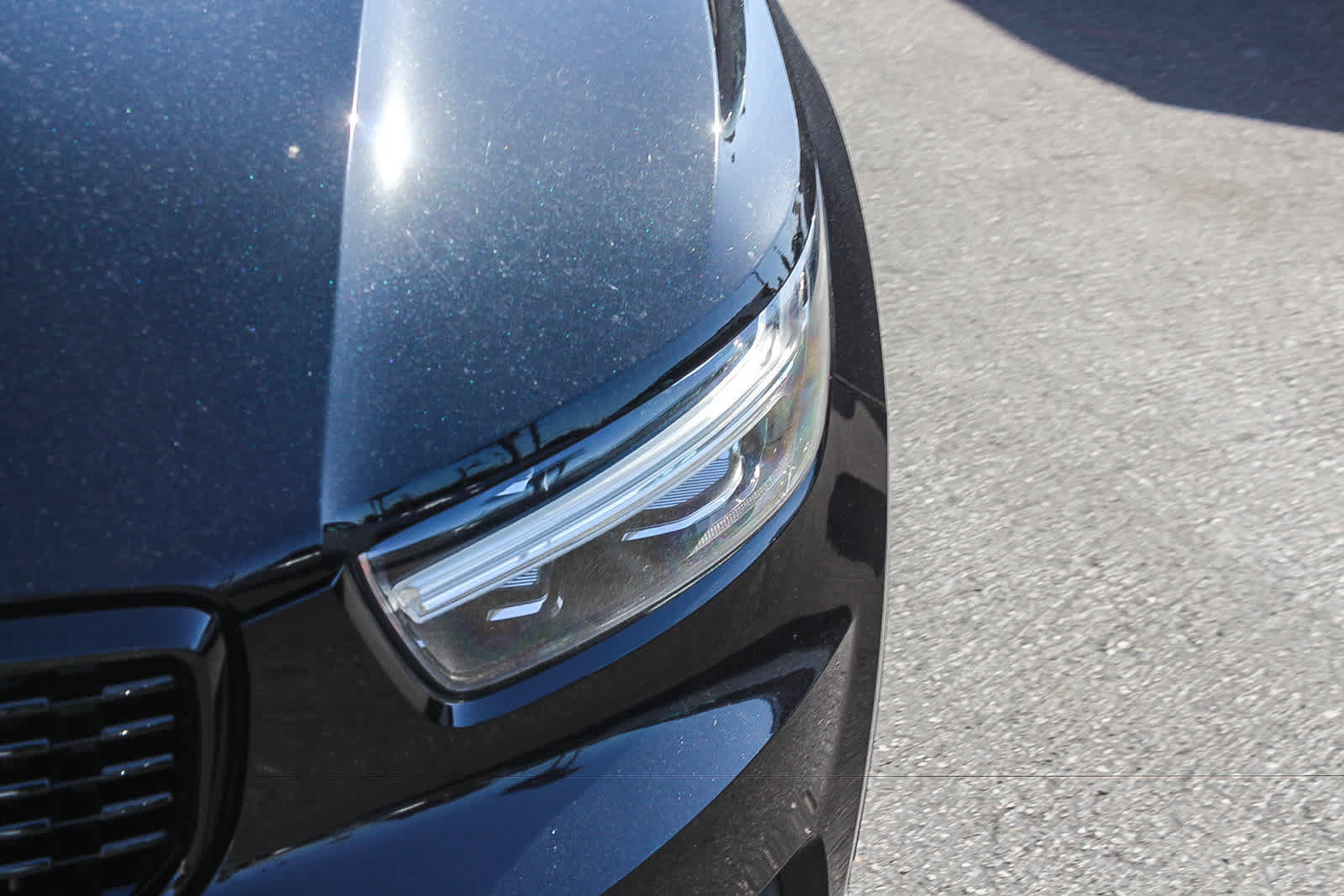 Used 2021 Volvo XC40 T5 R-Design AWD/4WD image 13