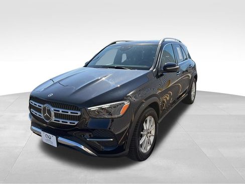 Used 2025 Mercedes-Benz GLE 350 4MATIC image 3