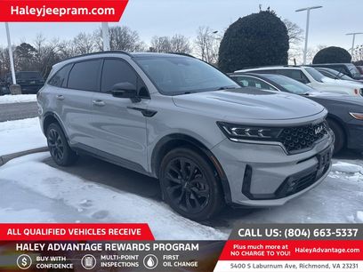 Used 2023 Kia Sorento SX
