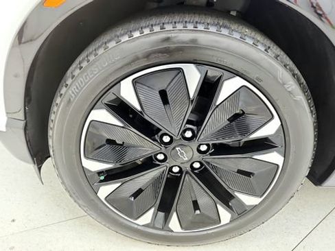 Used 2024 Chevrolet Blazer EV RS RWD image 76