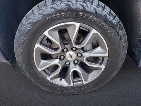 Used 2024 Chevrolet Silverado 1500 RST w/ Convenience Package II AWD/4WD image 24