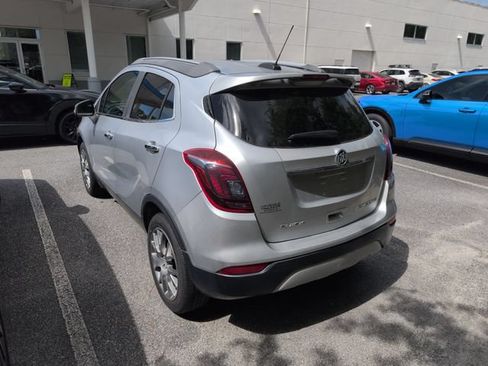 Used 2018 Buick Encore Sport Touring FWD image 4