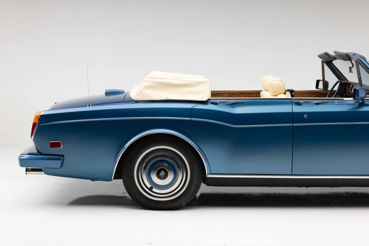 Used 1989 Rolls-Royce Corniche II RWD image 39
