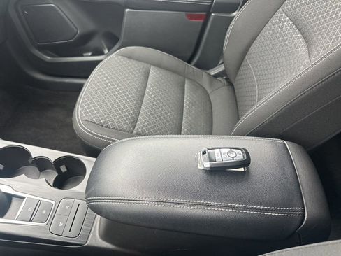 Used 2025 Ford Escape Active image 25