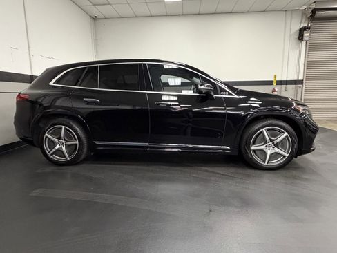 Certified 2023 Mercedes-Benz EQS 580 4MATIC SUV image 5