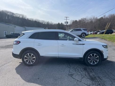 Used 2022 Lincoln Nautilus Reserve w/ Cargo Utility Package image 4