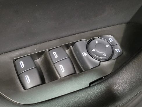 Used 2019 Chevrolet Blazer LT image 27