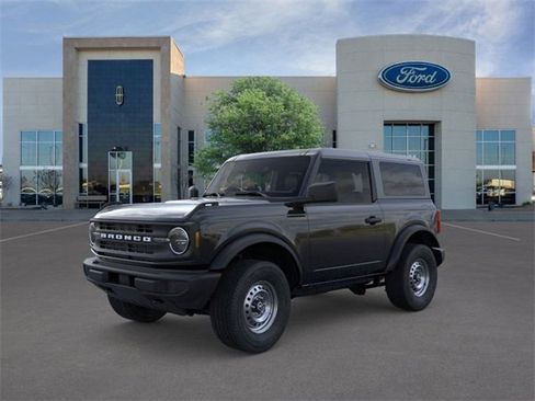 New 2025 Ford Bronco Base image 1