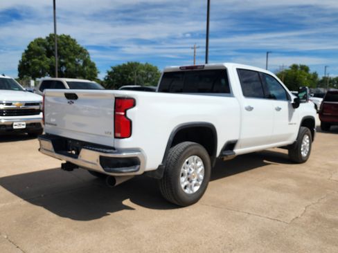 Certified 2026 Chevrolet Silverado 2500 LTZ w/ LTZ Plus Package AWD/4WD image 5
