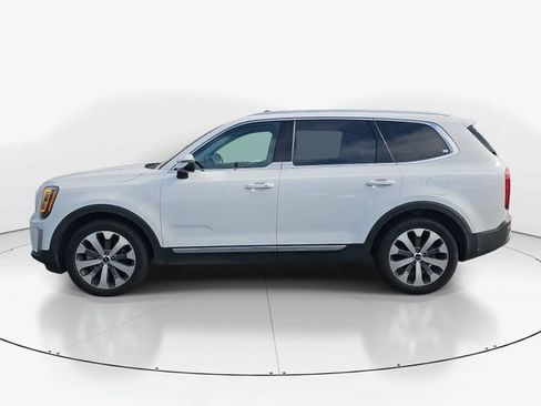 Used 2022 Kia Telluride EX w/ EX Premium Package FWD image 6