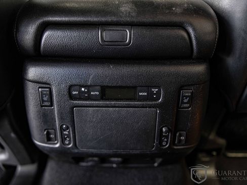 Used 2019 Nissan Armada Platinum AWD/4WD image 40