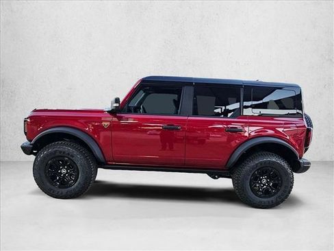 New 2025 Ford Bronco Badlands image 5